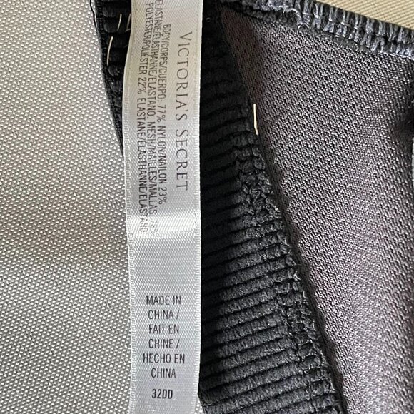 Victoria’s Secret VSX High Impact Racerback Underwire Sports Bra – Size … - Picture 9 of 11